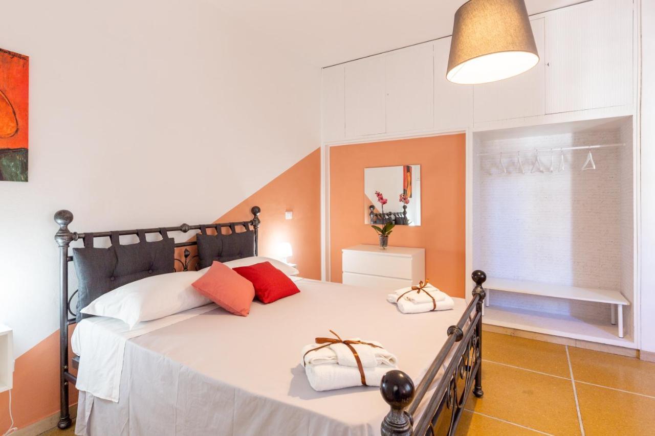 Frank'S And Art Love Apartments 리보르노 외부 사진